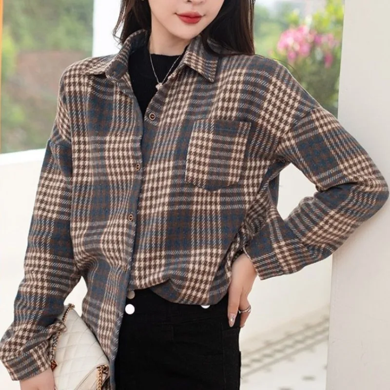 T-shirt a maniche lunghe a righe con bottoni a quadri con colletto rovesciato da donna primavera/autunno Cardigan Coat Office Lady Casual Elegant Tops 6