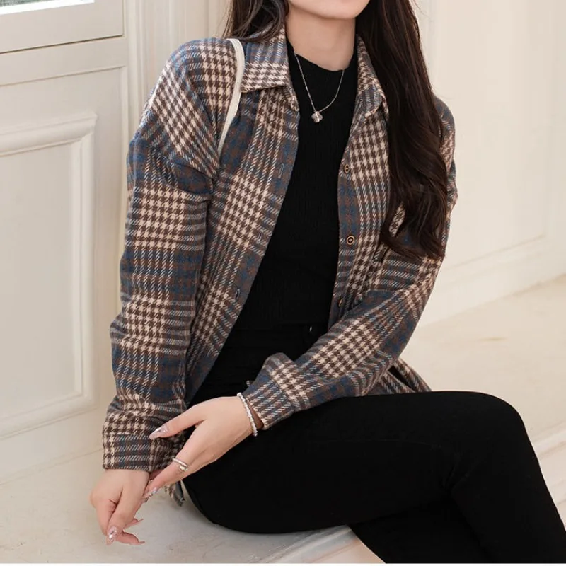 T-shirt a maniche lunghe a righe con bottoni a quadri con colletto rovesciato da donna primavera/autunno Cardigan Coat Office Lady Casual Elegant Tops 5