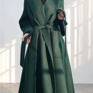 2024 Giacca invernale da donna con motivo a onde d'acqua Cappotto in cashmere Lungo di fascia alta Misto lana double face Capispalla di lusso Streetwear 1