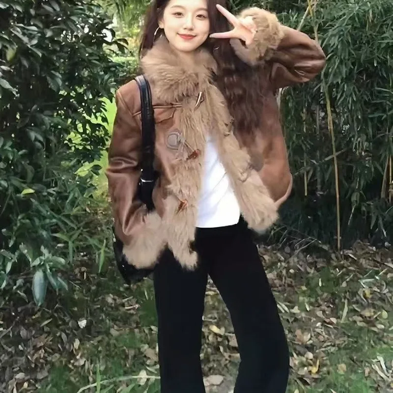 Cardigan con bottoni marroni in peluche ispessito in pelle PU Harajuku giacche oversize per donna moda abiti invernali giacche calde da donna 5