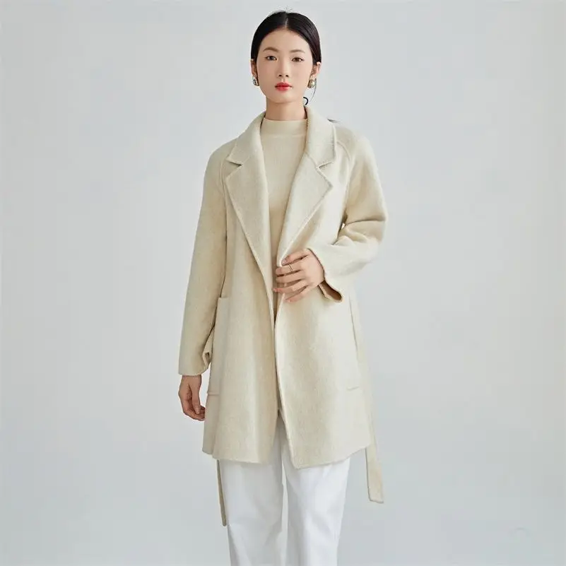 Cappotto di lana double face bianco sporco, accappatoio autunnale e invernale da donna, cappotto di lana semplice e alla moda con lacci 6