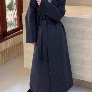 UCXQ Cappotto di lana double face per donna Colletto a maniche lunghe Cardigan con lacci 2025 Autunno Inverno Nuova marea 23Z3901 1