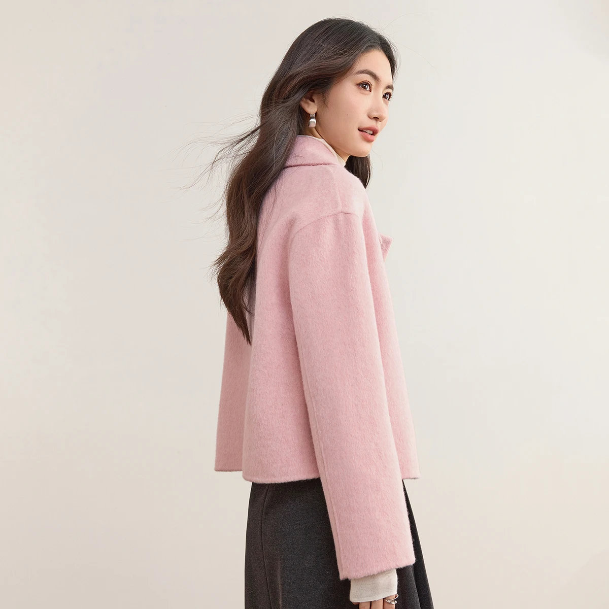 SENTUBILA Cappotto in misto lana da donna 2025 Inverno Double-face Colletto con risvolto Cardigan Femme Solid Capispalla corto Elegante W54OC1879 2