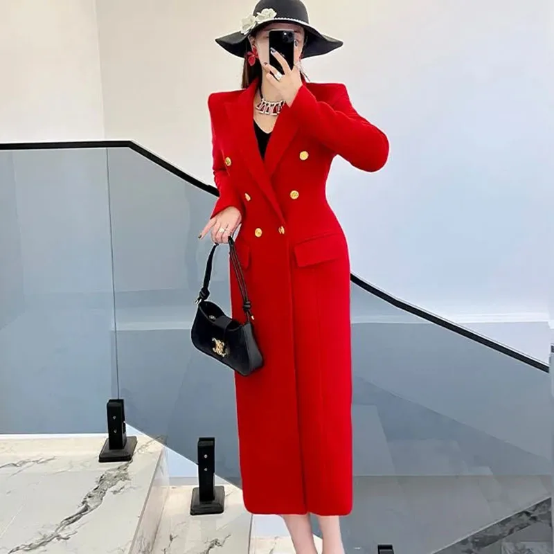 Cappotto di lana da donna con risvolto elegante alla moda autunno inverno 2025 Cappotto di lana da donna doppiopetto spesso rosso di alta qualità H468 1