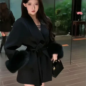 Cappotto di lana sottile monostrato con maniche morbide di inizio autunno Stile Audrey Hepburn Trench con cintura su misura dimagrante di fascia alta Elegante 1