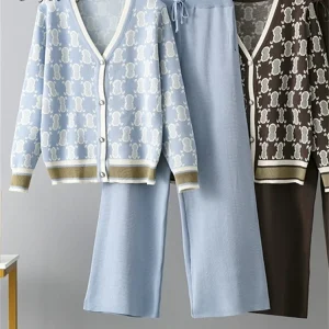 SINGREINY 2025 Autunno Abiti a due pezzi Donna Scollo a V Nozioni di base Stampa Top + Pantaloni lunghi elastici Harajuku Casual Maglione lavorato a maglia Set caldi 1