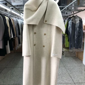 Elegante cappotto in lana doppio petto con colletto a sciarpa grande Giacca invernale in cashmere alla moda coreana allentata da donna 1