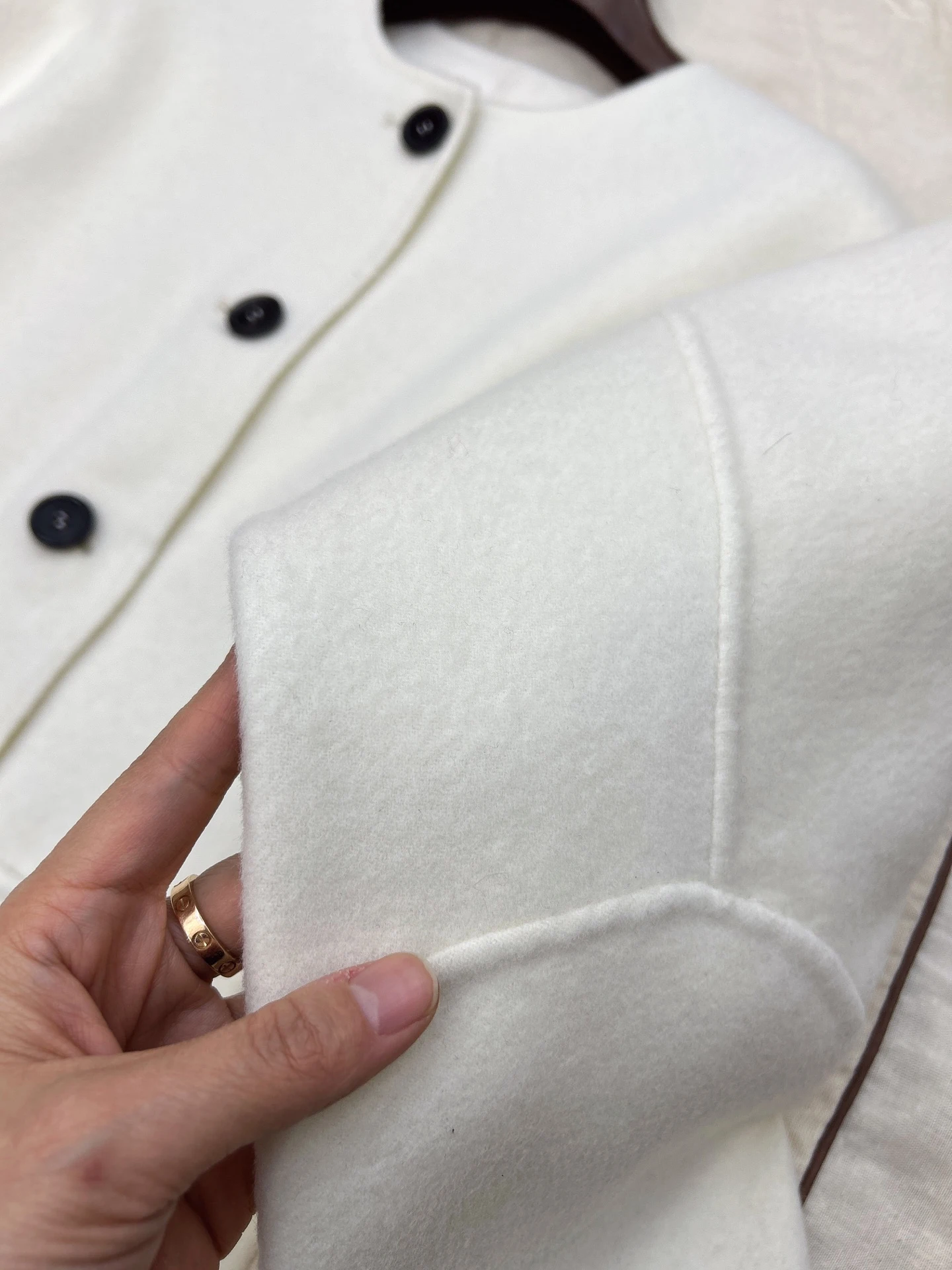 Giacca corta da donna in cashmere double face beige moda primavera 2025 di alta qualità 5