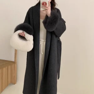 Cappotto di lana double face Cappotto di pelliccia sintetica di volpe grigio scuro di media lunghezza da donna Inverno 2024 Colletto sciarpa Vestibilità ampia Origine cinese 1