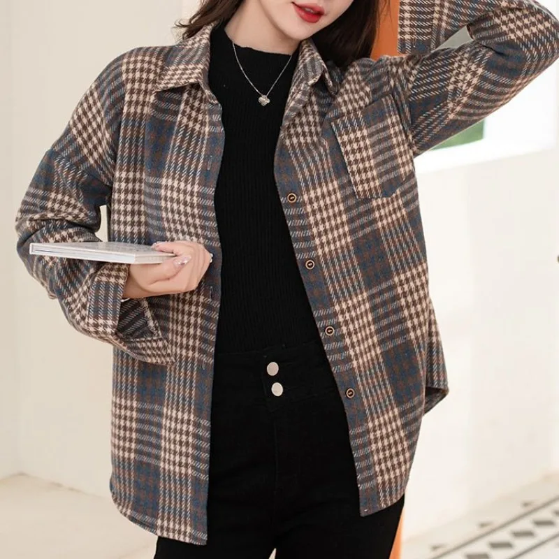 T-shirt a maniche lunghe a righe con bottoni a quadri con colletto rovesciato da donna primavera/autunno Cardigan Coat Office Lady Casual Elegant Tops 4