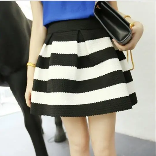 KUSAHIKI 2023 autunno nuovo nero bianco minigonna a righe coreano vita alta dolce colpo colore a-line donne gonne Faldas De Mujer 3