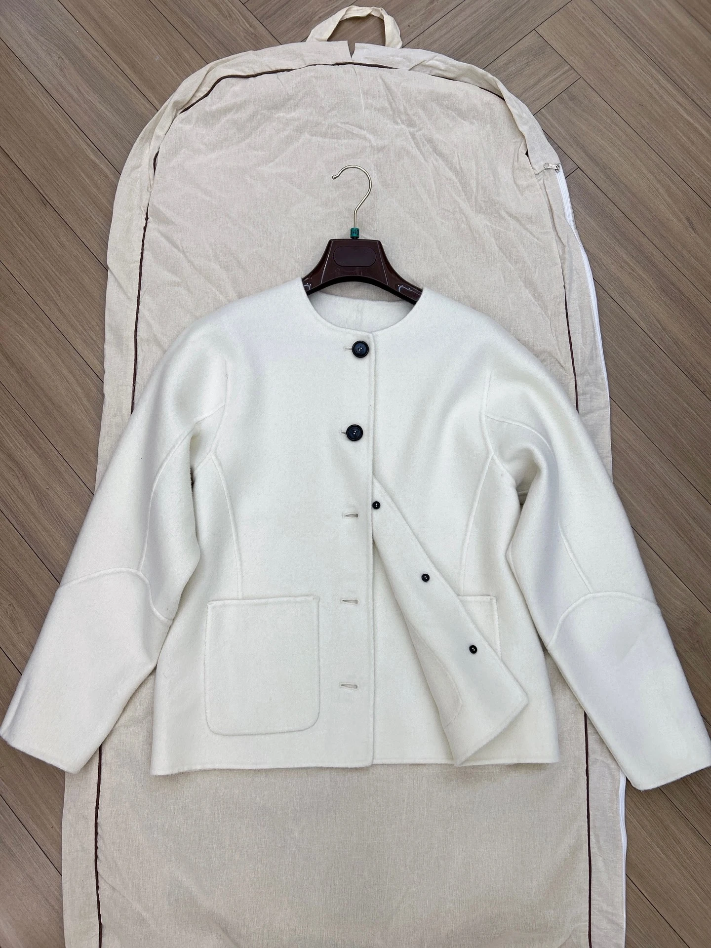 Giacca corta da donna in cashmere double face beige moda primavera 2025 di alta qualità 4