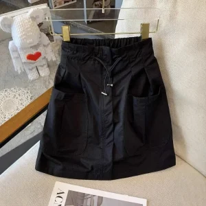 Minigonna da lavoro ad asciugatura rapida stile americano Minigonna da donna Estate Hot Girl Coulisse in vita elastica A-Line Gonna corta Anti-luce Expos 1